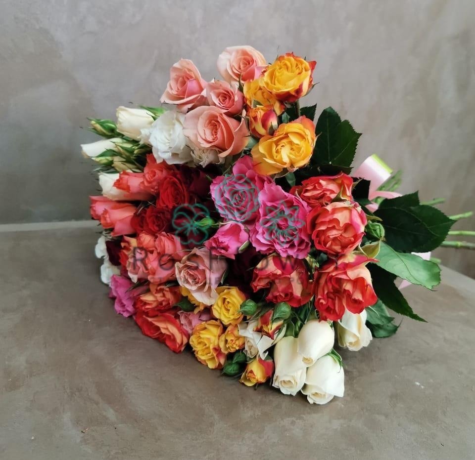 Букет цветов из: Розы в Калининской Краснодарского края