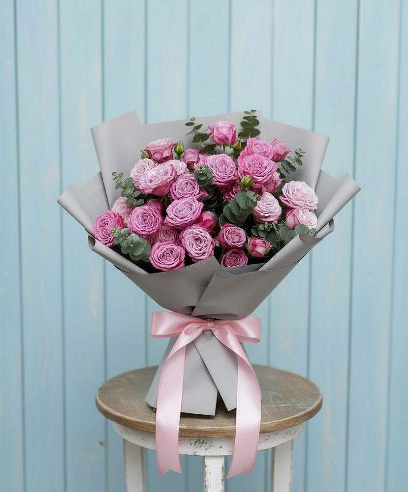 Букет цветов из: Розы в Калининской Краснодарского края