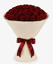 Букет 101 Бордовая роза Блэк Бакарра в Калининской Краснодарского края