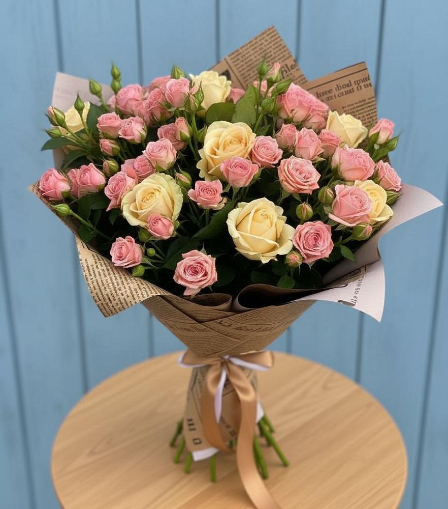 Букет цветов из: Розы в Калининской Краснодарского края