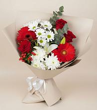 Букет цветов из:  Розы, Хризантемы, Герберы и Лилии #REPLACE_PRED# Калининской Краснодарского края