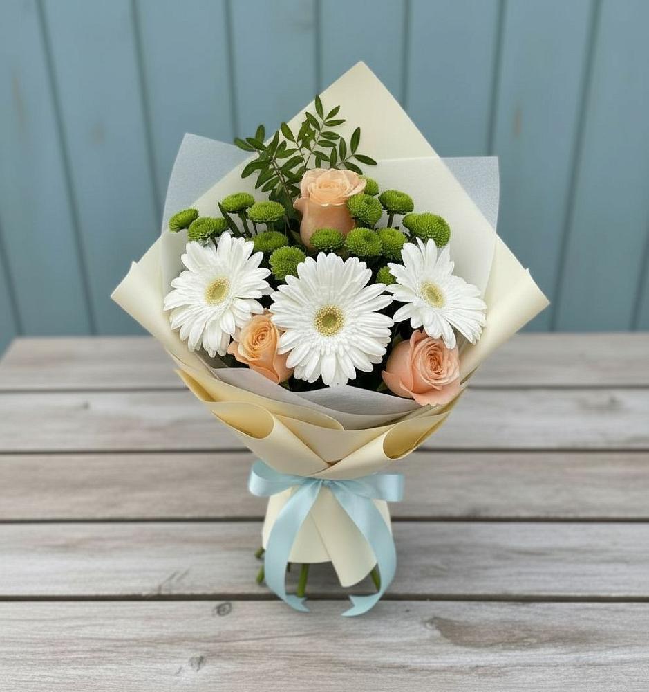 Букет цветов из: Герберы, Розы и Хризантемы в Калининской Краснодарского края
