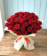 Букет 29 Красных роз в Калининской Краснодарского края