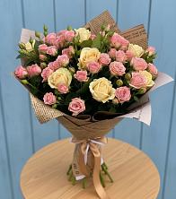Букет цветов из:  Розы в Калининской Краснодарского края
