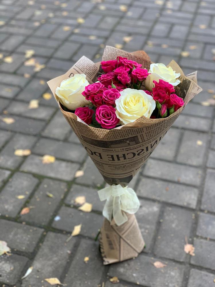 Букет цветов из: Розы в Калининской Краснодарского края