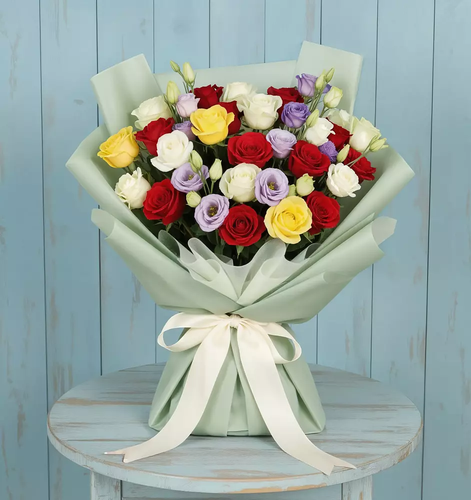 Букет цветов из: Розы в Калининской Краснодарского края