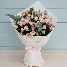 Букет цветов из:  Розы в Калининской Краснодарского края