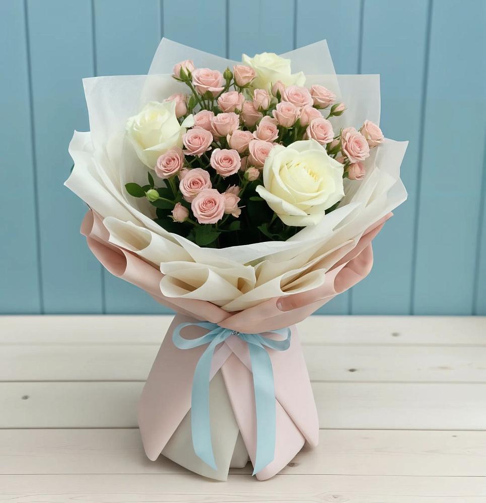 Букет цветов из: Розы в Калининской Краснодарского края